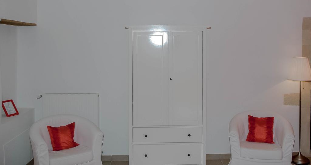 La Moutiere Hotel Colonzelle Room photo